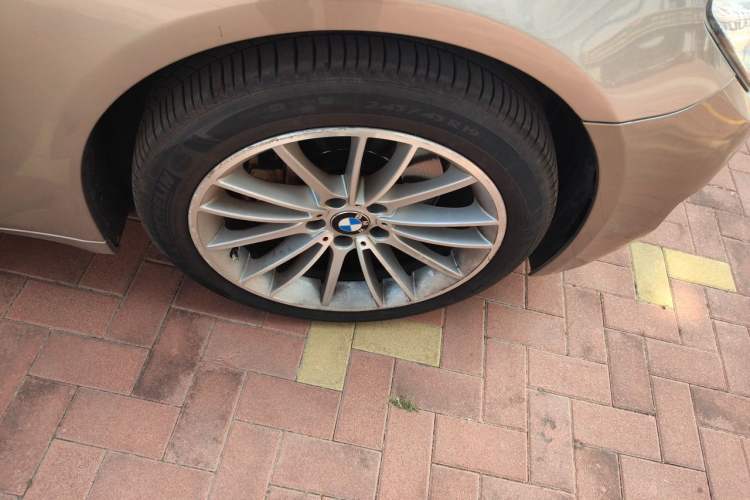 Used BMW 7 Series 2014 730Li Premium Edition Right Front Wheel Hub