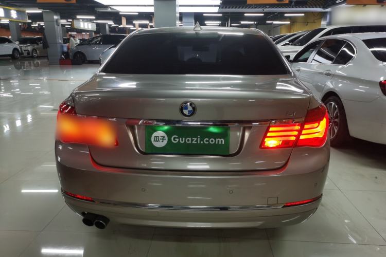 Used BMW 7 Series 2014 730Li Premium Edition Exterior 4