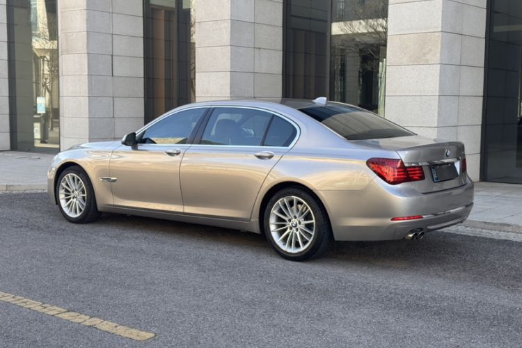 Used BMW 7 Series 2014 730Li Premium Edition Exterior 5