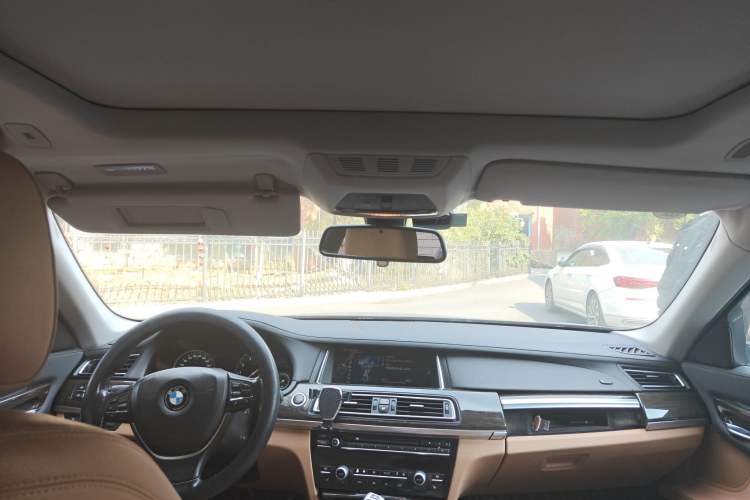 Used BMW 7 Series 2014 730Li Premium Edition Headliner