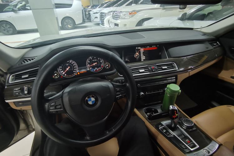 Used BMW 7 Series 2014 730Li Premium Edition Interior 2