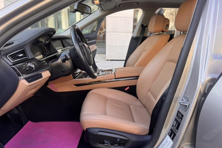Used BMW 7 Series 2014 730Li Premium Edition Interior 5