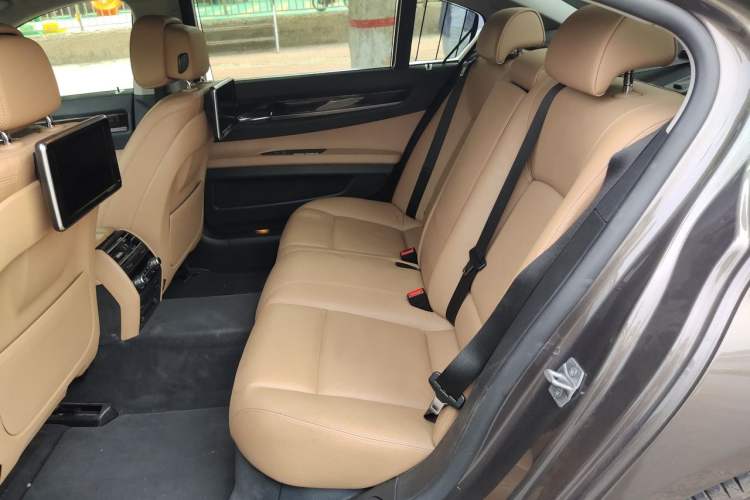 Used BMW 7 Series 2014 730Li Premium Edition Left Rear Seat