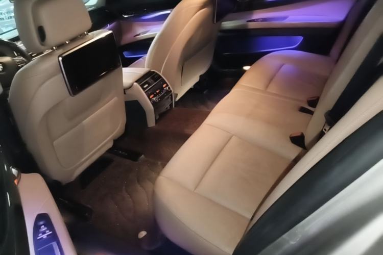 Used BMW 7 Series 2014 730Li Premium Edition Left Rear Seat