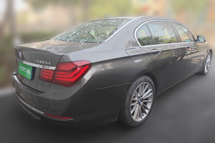 Used BMW 7 Series 2014 730Li Premium Edition Rear Right 45 Deg