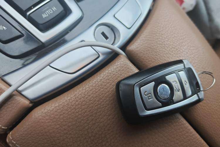 Used BMW 7 Series 2014 730Li Premium Edition Vehicle Key