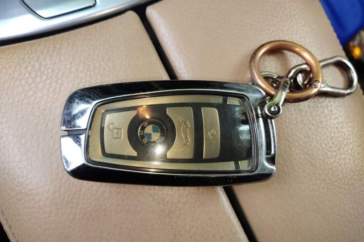 Used BMW 7 Series 2014 730Li Premium Edition Vehicle Key