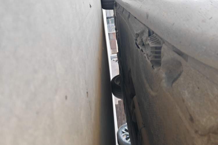 Used BMW 7 Series 2014 730Li Premium Edition Chassis Front Right