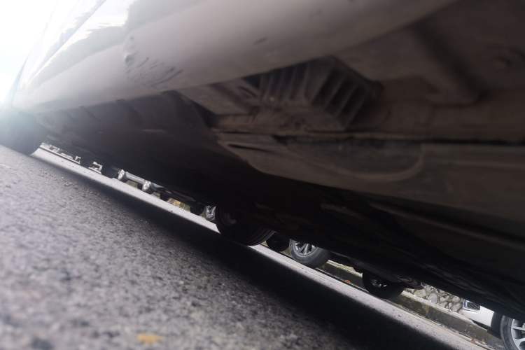 Used BMW 7 Series 2014 730Li Premium Edition Chassis Rear Left