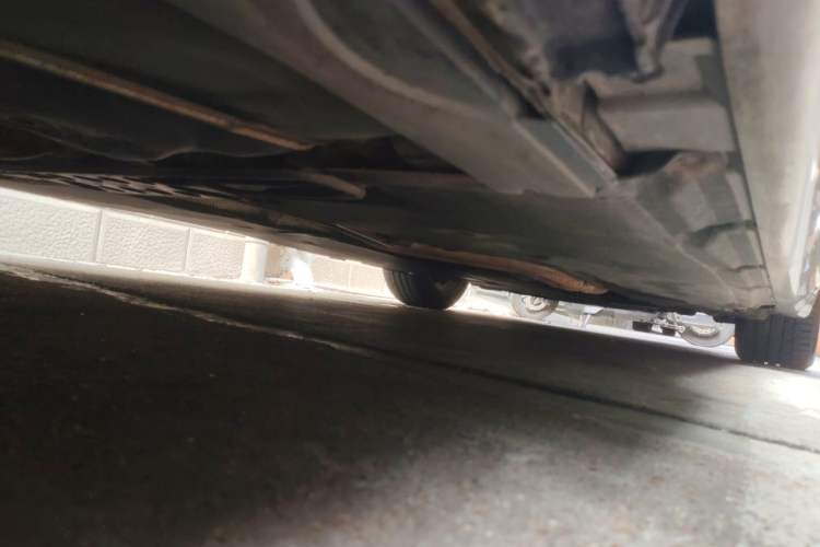Used BMW 7 Series 2014 730Li Premium Edition Chassis Rear Right