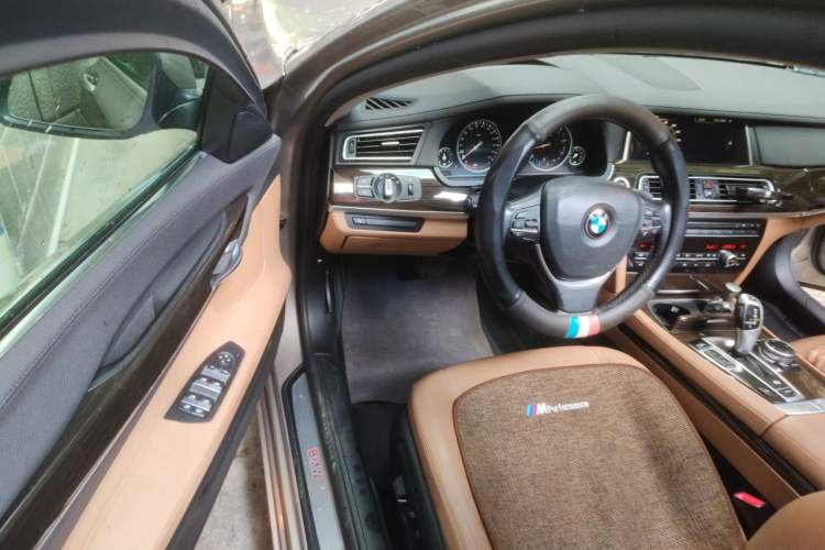Used BMW 7 Series 2014 730Li Premium Edition Driver Seat