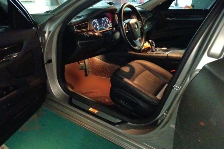 Used BMW 7 Series 2014 730Li Premium Edition Driver Seat