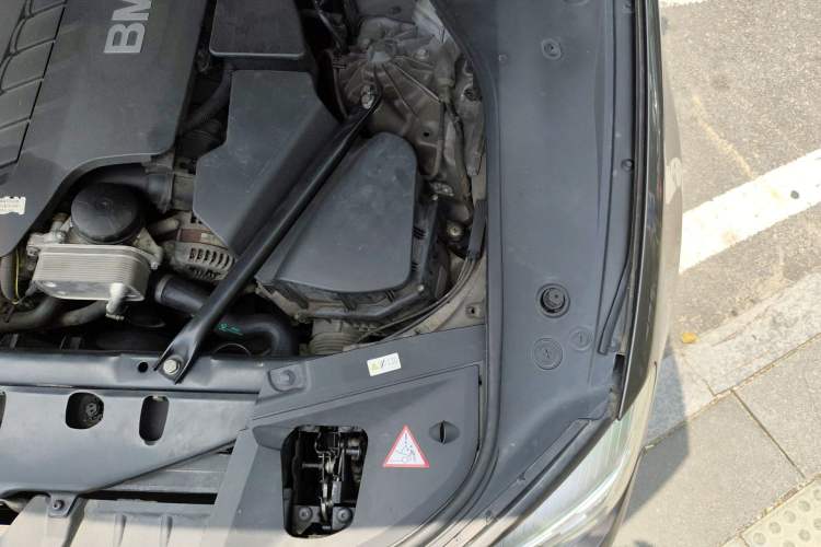 Used BMW 7 Series 2014 730Li Premium Edition Engine Bay Left
