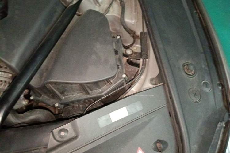 Used BMW 7 Series 2014 730Li Premium Edition Engine Bay Left