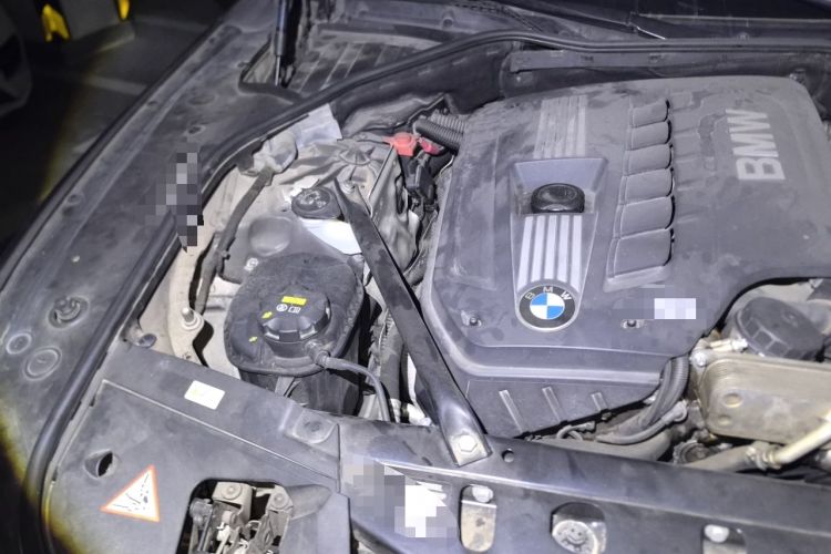 Used BMW 7 Series 2014 730Li Premium Edition Engine Bay Right