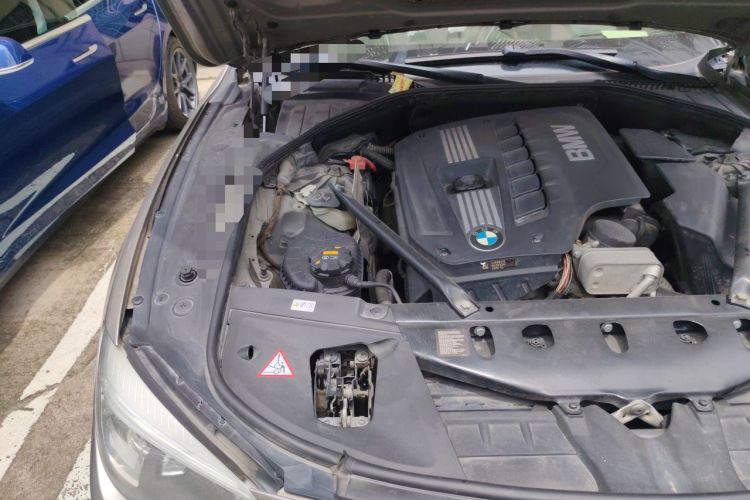 Used BMW 7 Series 2014 730Li Premium Edition Engine Bay Right