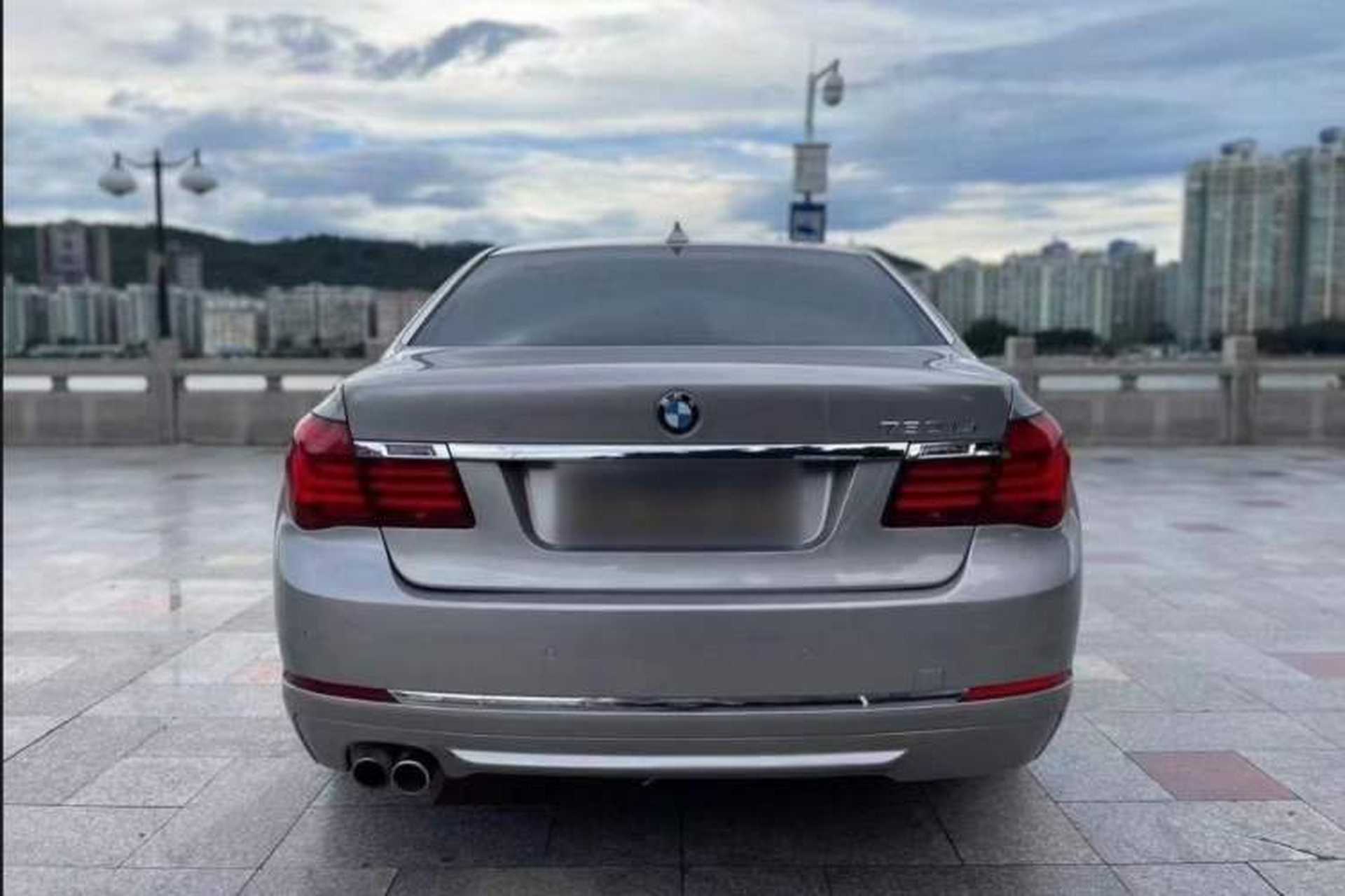 Used BMW 7 Series 2014 730Li Premium Edition Exterior 4