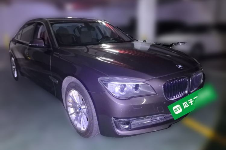 Used BMW 7 Series 2014 730Li Premium Edition Front Right 45 Deg