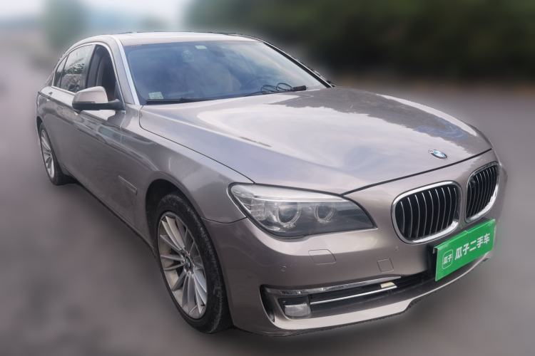 Used BMW 7 Series 2014 730Li Premium Edition Front Right 45 Deg