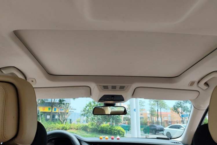 Used BMW 7 Series 2014 730Li Premium Edition Headliner