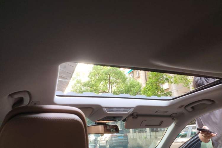 Used BMW 7 Series 2014 730Li Premium Edition Headliner