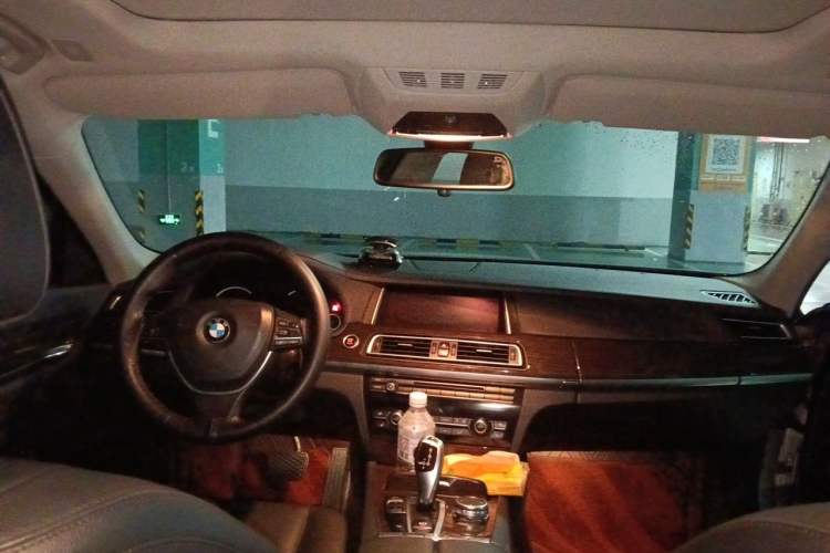 Used BMW 7 Series 2014 730Li Premium Edition Headliner