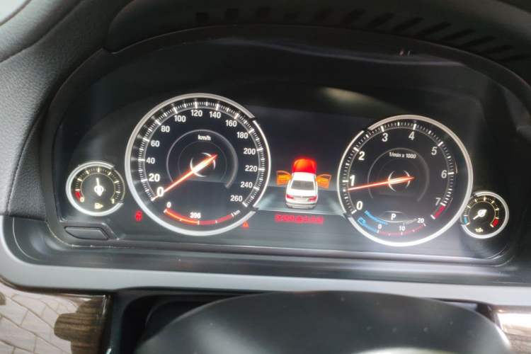 Used BMW 7 Series 2014 730Li Premium Edition Instrument Cluster