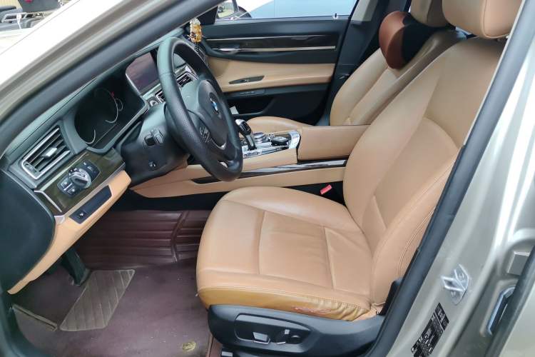 Used BMW 7 Series 2014 730Li Premium Edition Left Front Seat