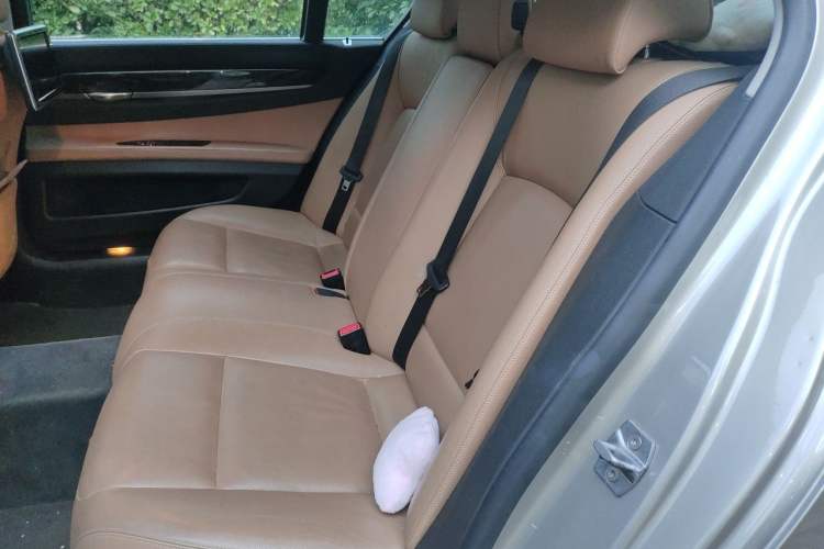 Used BMW 7 Series 2014 730Li Premium Edition Left Rear Seat