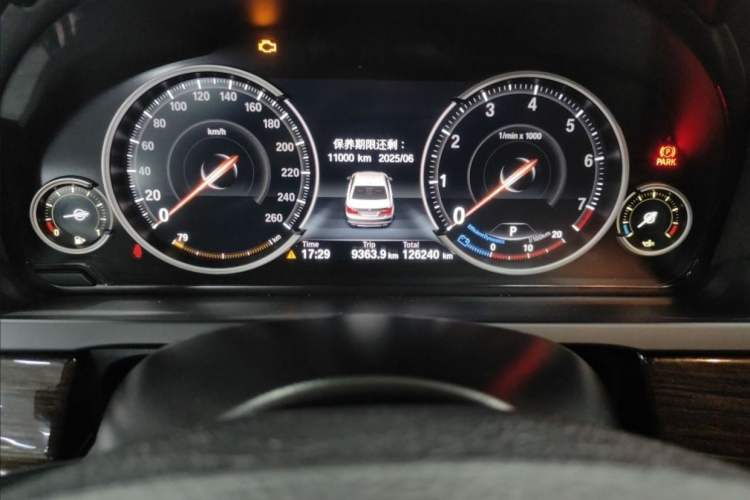 Used BMW 7 Series 2014 730Li Premium Edition Odometer Close Up