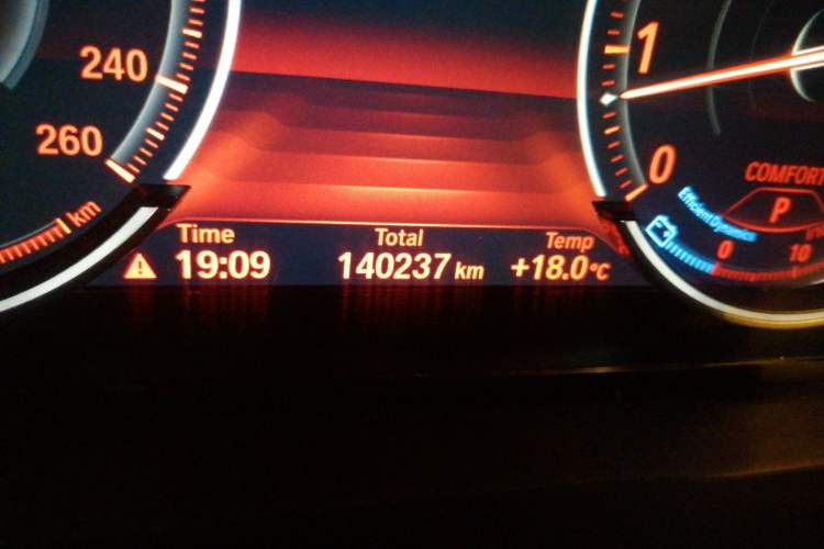 Used BMW 7 Series 2014 730Li Premium Edition Odometer Close Up