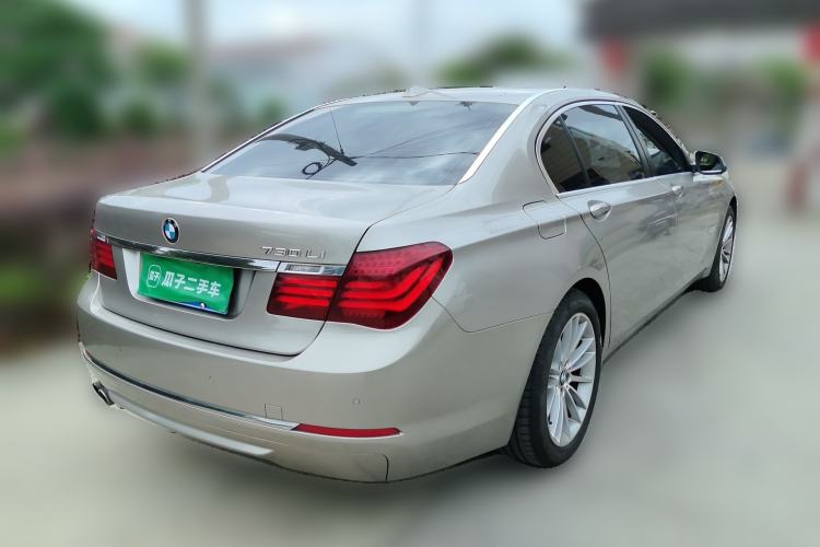 Used BMW 7 Series 2014 730Li Premium Edition Rear Right 45 Deg