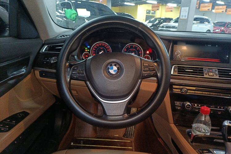 Used BMW 7 Series 2014 730Li Premium Edition Steering Wheel