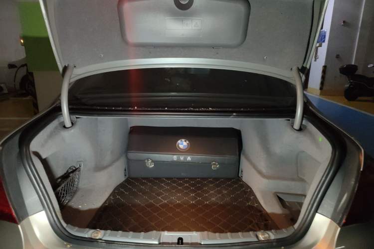 Used BMW 7 Series 2014 730Li Premium Edition Trunk