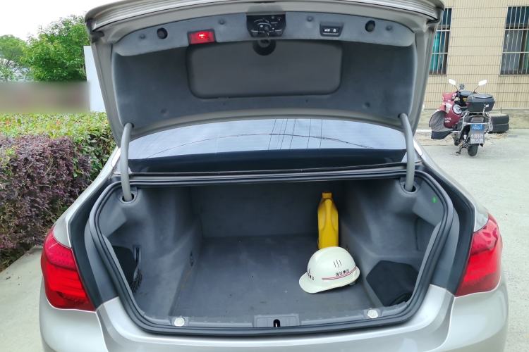 Used BMW 7 Series 2014 730Li Premium Edition Trunk