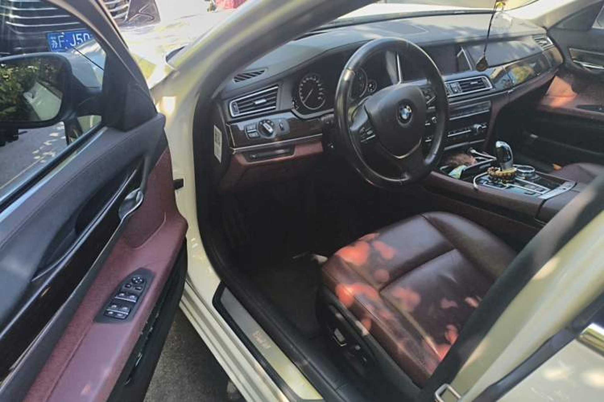 Used BMW 7 Series 2014 730Li Premium Edition Driver Seat