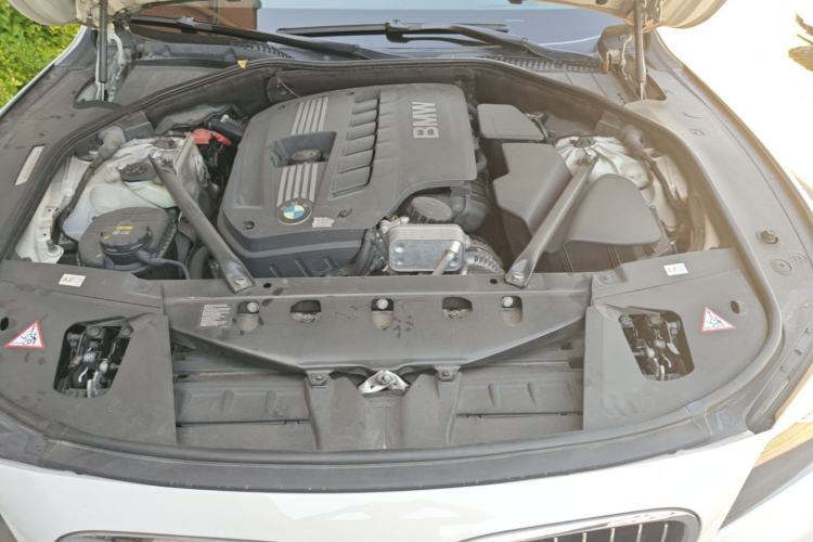 Used BMW 7 Series 2014 730Li Premium Edition Engine Bay