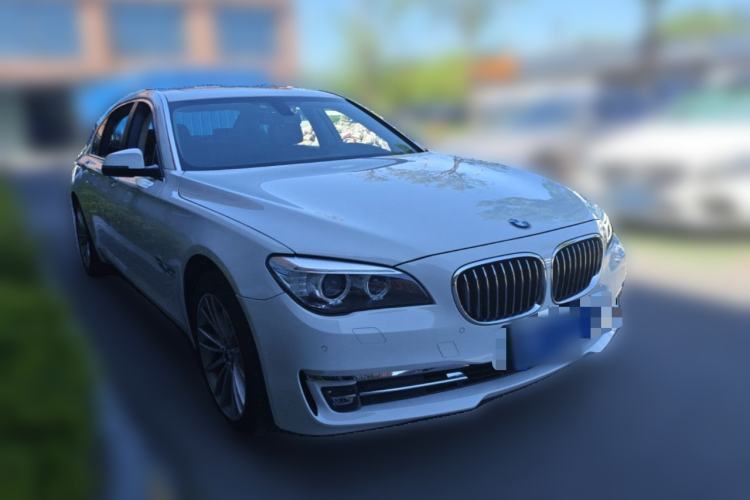 Used BMW 7 Series 2014 730Li Premium Edition Front Right 45 Deg
