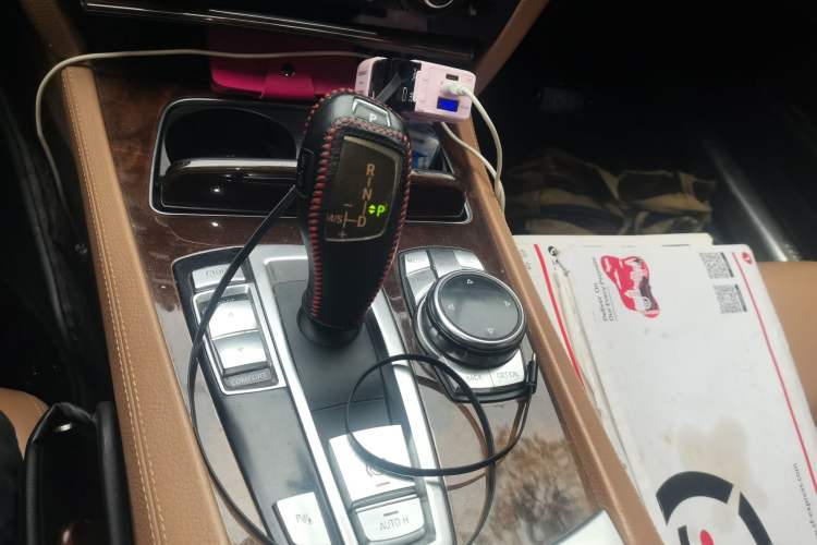 Used BMW 7 Series 2014 730Li Premium Edition Gear Lever