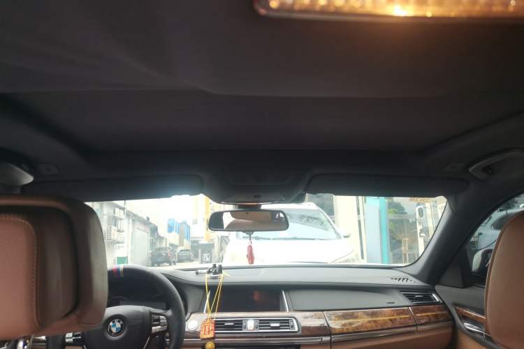 Used BMW 7 Series 2014 730Li Premium Edition Headliner
