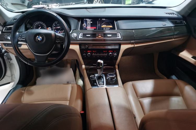 Used BMW 7 Series 2014 730Li Premium Edition Interior 3