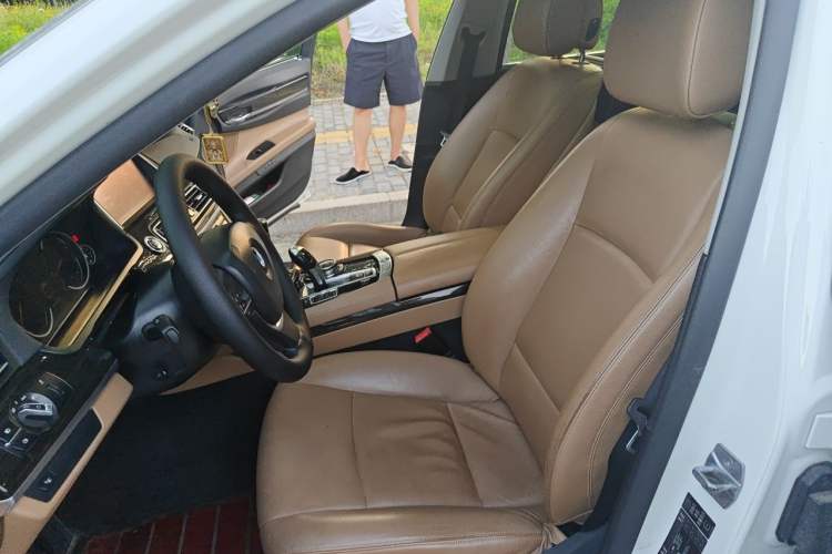 Used BMW 7 Series 2014 730Li Premium Edition Left Front Seat