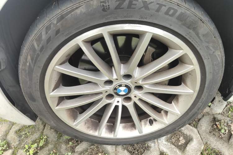 Used BMW 7 Series 2014 730Li Premium Edition Left Front Wheel Hub