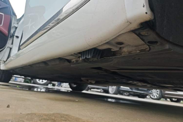 Used BMW 7 Series 2014 730Li Premium Edition Left Side Sill
