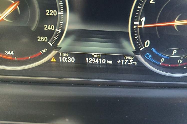 Used BMW 7 Series 2014 730Li Premium Edition Odometer Close Up