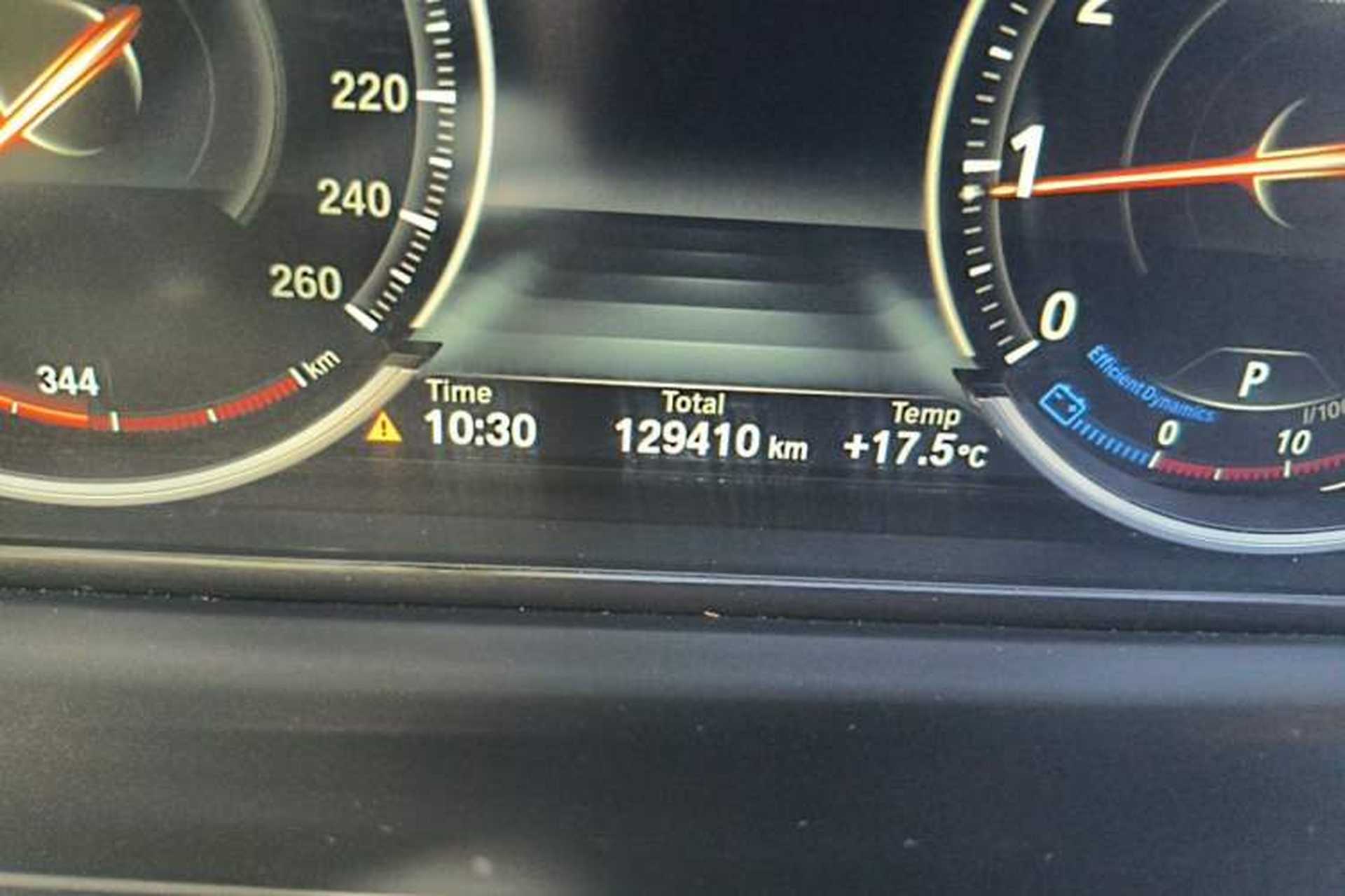 Used BMW 7 Series 2014 730Li Premium Edition Odometer Close Up