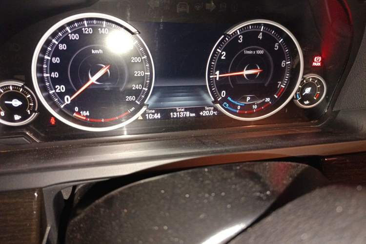 Used BMW 7 Series 2014 730Li Premium Edition Odometer Close Up