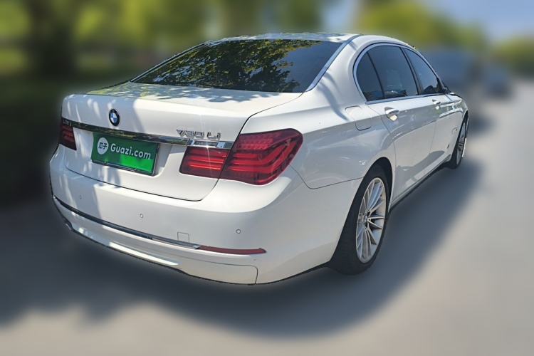 Used BMW 7 Series 2014 730Li Premium Edition Rear Right 45 Deg