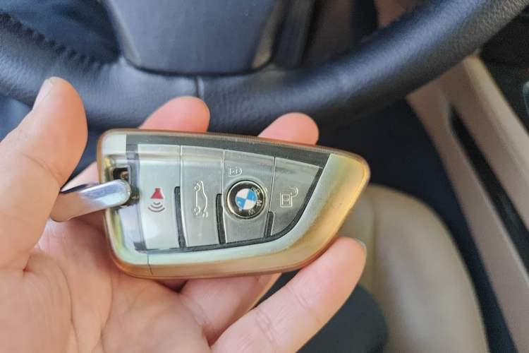 Used BMW 7 Series 2014 730Li Premium Edition Vehicle Key