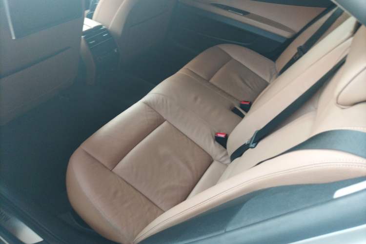 Used BMW 7 Series 2014 730Li Premium Edition Interior 4